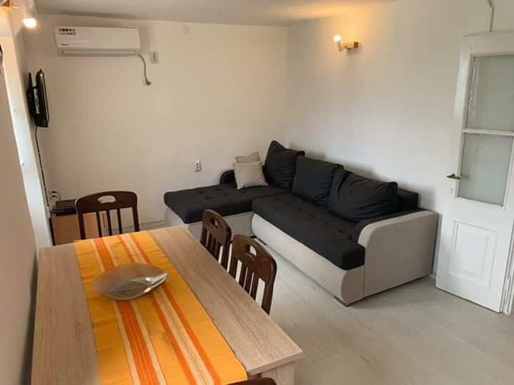 Apartments Dabovic Kotor Buitenkant foto